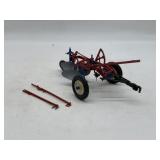 1/16 IH Litle Genius Plow by Riecke