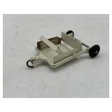 1/16 John Deere L&G Pan Scraper