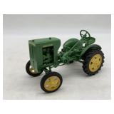 1/16 John Deere Unstyled L by Mocast