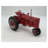 1/16 Farmall MD by Freheit