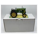 1/16 John Deere 320 by Nolt / Stephan