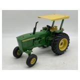 1/16 John Deere 4020 w/ Rops - C&M