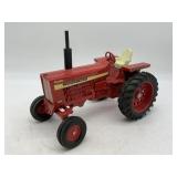 1/16 International 1026 Hydro