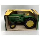 1/16 John Deere 5020 Long Stripe in Box