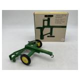 1/16 John Deere Sickle Mower in Ice Cream Box - Er