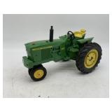 1/16 John Deere 3010 Nf Custom