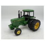 1/16 John Deere 4450 Custom