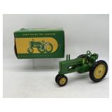 1/16 John Deere Hi Post B in Box - Eska