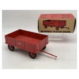1/16 McCormick IH Red Wheel Wagon in Box - Eska