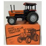 1/16 Ertl Deutz-Allis 9150 Tractor w/ Box
