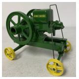 1/6 Scale Ertl John Deere Gas Engine