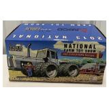 1/32 White 4-210 Field Boss w/box