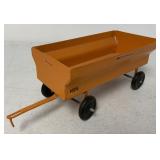1/16 Scale Minneapolis-Moline Grain Wagon