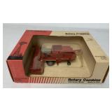 1/64 Scale Models Massey 8590 Rotary Combine