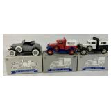 (3) 1/25 Ford Pickup/Roadster Banks