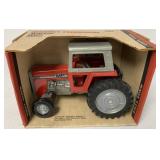Ertl Massey Ferguson 590 Tractor