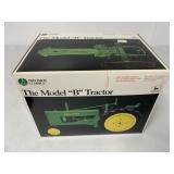Ertl Precision Classics 12 John Deere B Tractor