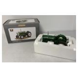 1/16 Universal Hobbies Oliver 1963 600 Tractor