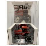 1/16 Scale International 5488 Tractor in Box