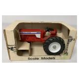 1/25 Scale Models Oliver 1855 Tractor