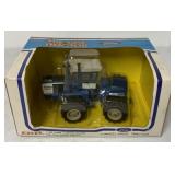 1/32 Ertl Ford FW-60 4-Wheel Drive Tractor