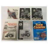 1/64 Ertl Hesston/Agco/Oliiver/White Tractors/Bale