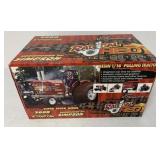 1/16 Radical Red 3688 International Pulling Tracto