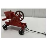1/8 Scale Ertl New Holland Gas Engine