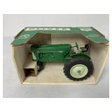Spec-Cast Oliver 770 Tractor 1/16 scale