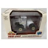 Big Bud 16V-747 900 hp Toy tractor