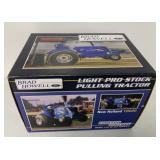 1/16 Brad Howell New Holland T8020 Pulling Tractor