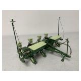 Oliver 540 Planter 1/16 Scale