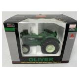 1/16 SpecCast Oliver 950 Gas WF Tractor