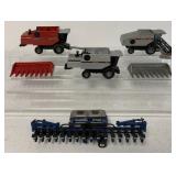 1/64, 1/32? Gleaner/MF Combines & Accessories