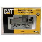 Ertl Caterpillar 2-Ton Track-Type Tractor