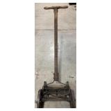 TO Sends ? Ball Bearing Push Mower