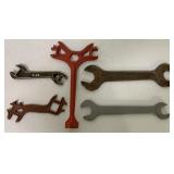 5 International Harvester Wrenches