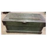 Green Wooden Tool Box/Metal Edges/2 Trays