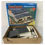 Ertl Farm Country John Deere Dealership Set