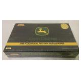 Genesis John Deere HO Locomotive/Tender