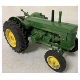 Stephan 1/16 Scale John Deere R Tractor