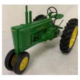 1/8 Scale Models John Deere Model B Tractor