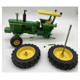 1/16 JD 4620 customized Ertl, needs some repair