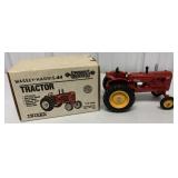 1/16 Ertl Massey Harris 44 Tractor w/box