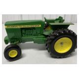 1/16 Scale Model Show Tractor