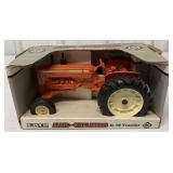 1/16 Ertl Allis-Chalmers D-16 Tractor in box