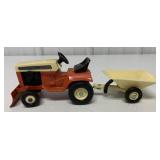 1/16 Ertl Allis Chalmers 312 Tractor and Wagon