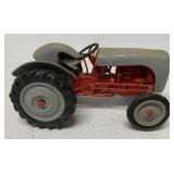 1/25 Strombecker Ford 8N plastic tractor