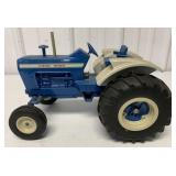 1/12 Ertl Ford 8000 Tractor