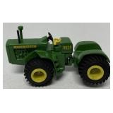 1/64 John Deere 8020 Diesel Tractor